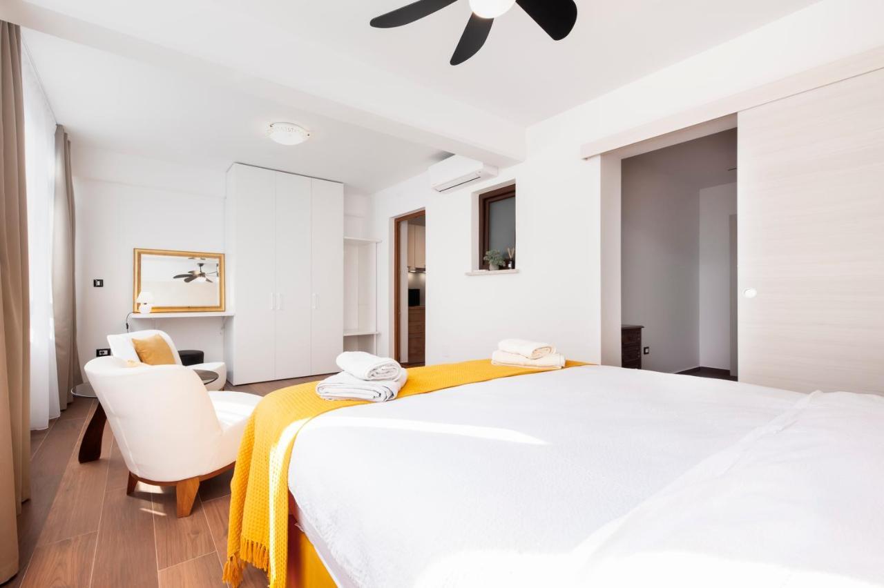 Apartments Sanja-New Renovated روفينج المظهر الخارجي الصورة