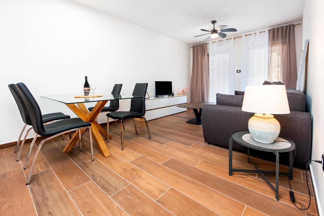 Apartments Sanja-New Renovated روفينج المظهر الخارجي الصورة