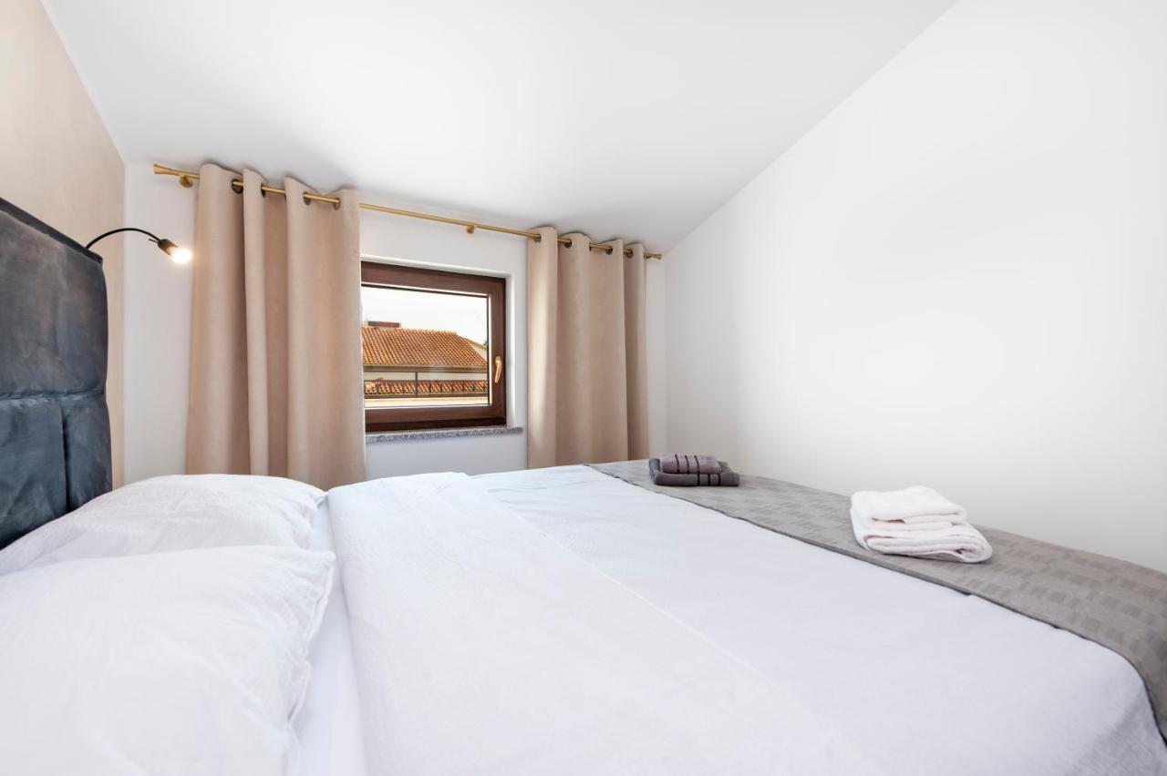 Apartments Sanja-New Renovated روفينج المظهر الخارجي الصورة