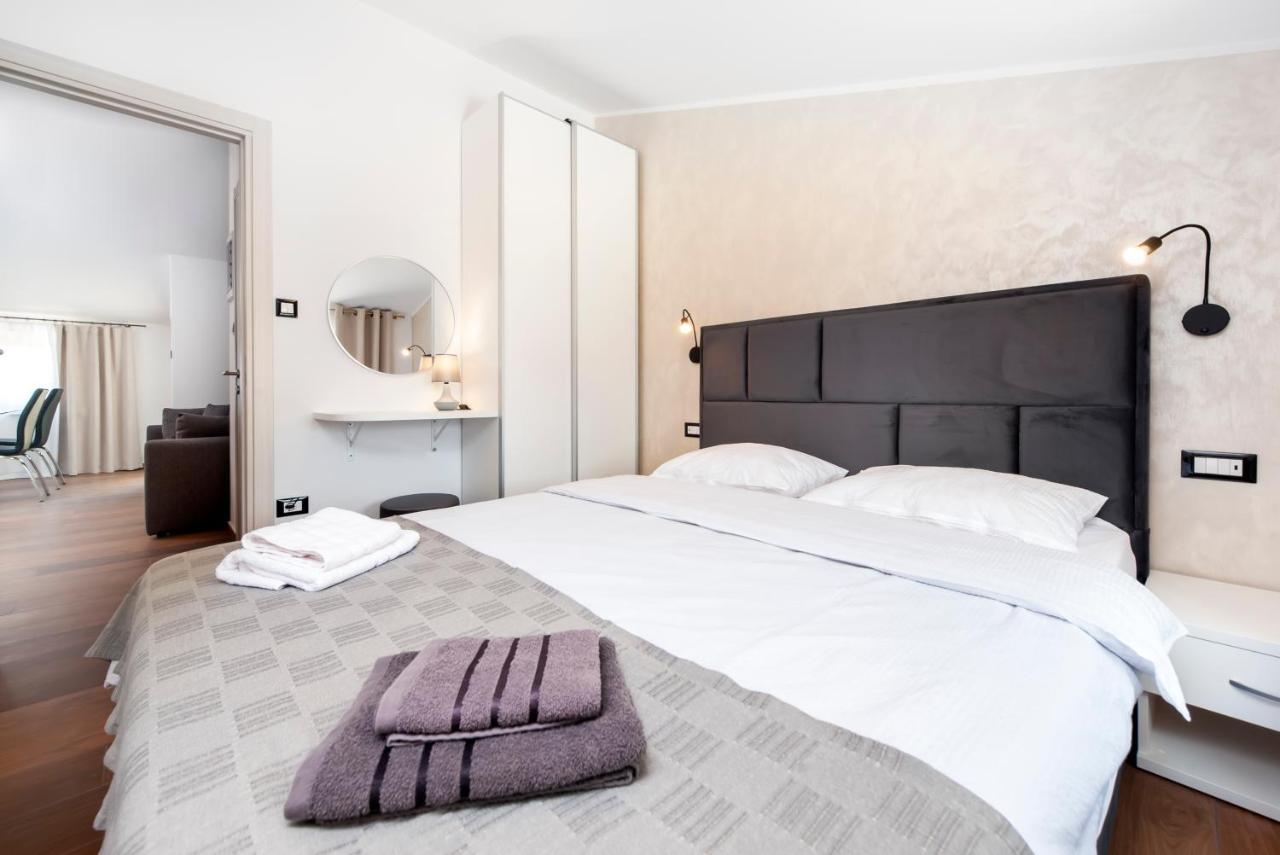Apartments Sanja-New Renovated روفينج المظهر الخارجي الصورة